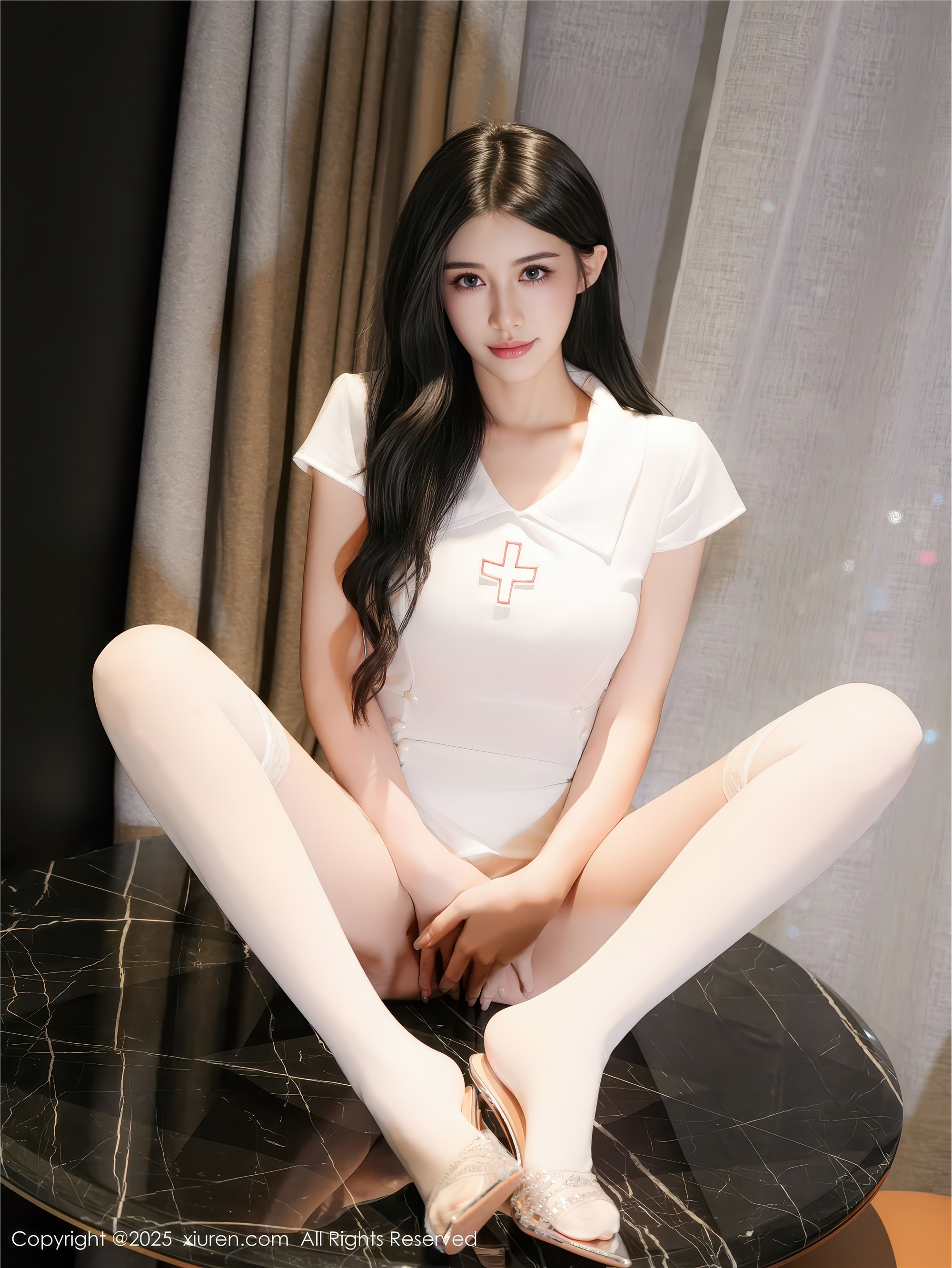 Xiuren秀人网 2025.12.02 NO.11055 shelly诗莉吖